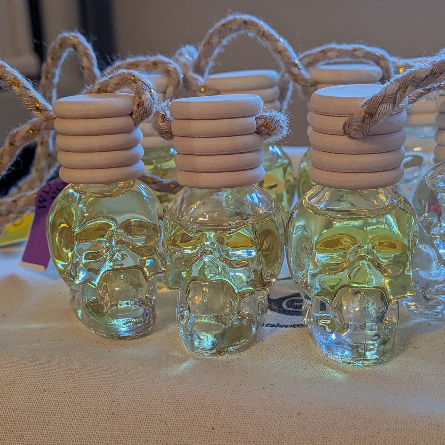Glass Skull Jar Diffuser